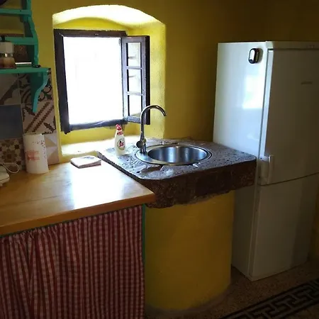 Cres Country house