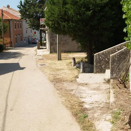 Cres * Štivan